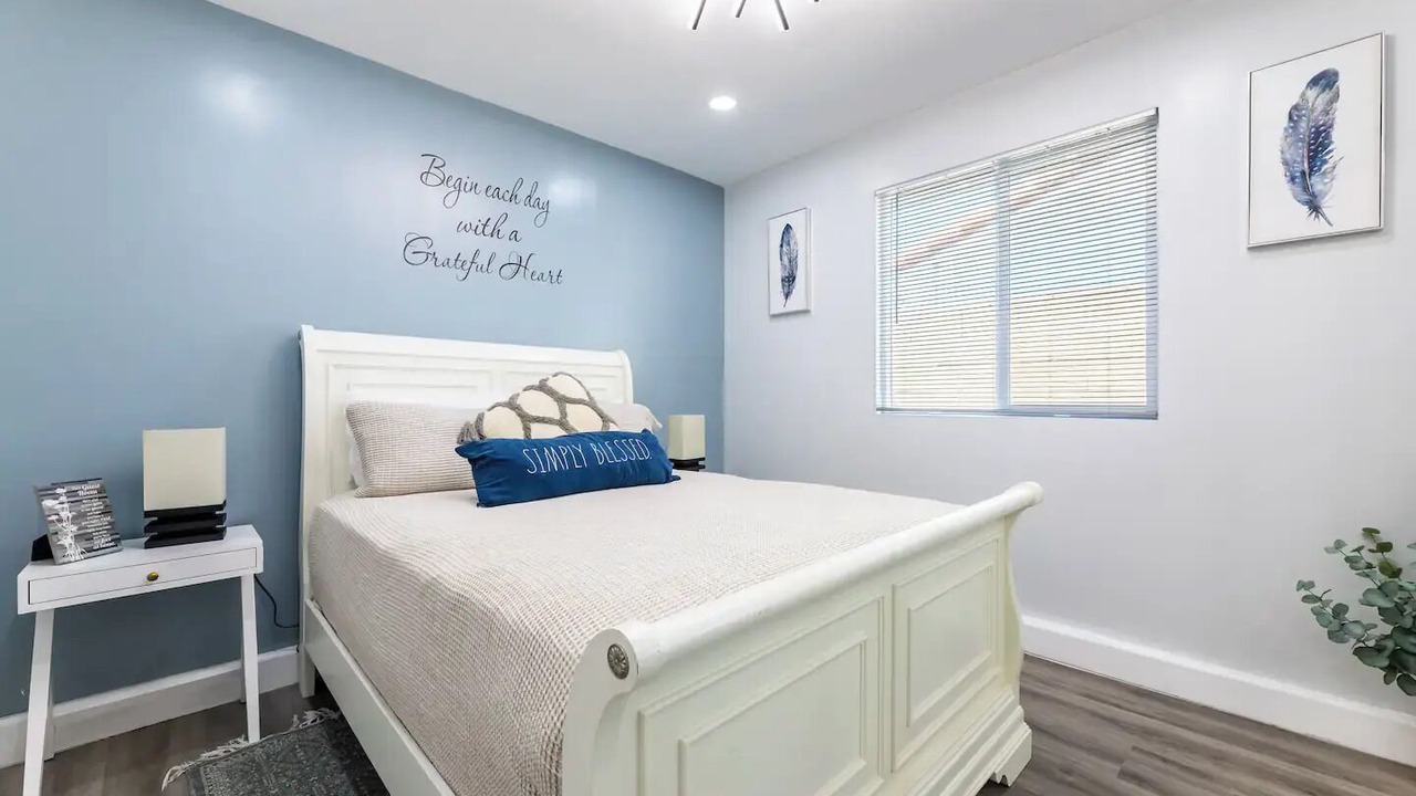 Photo of Bedroom in Harbor