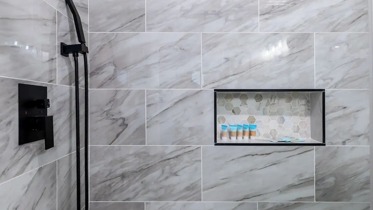 Photo of Bathroom in Harbor