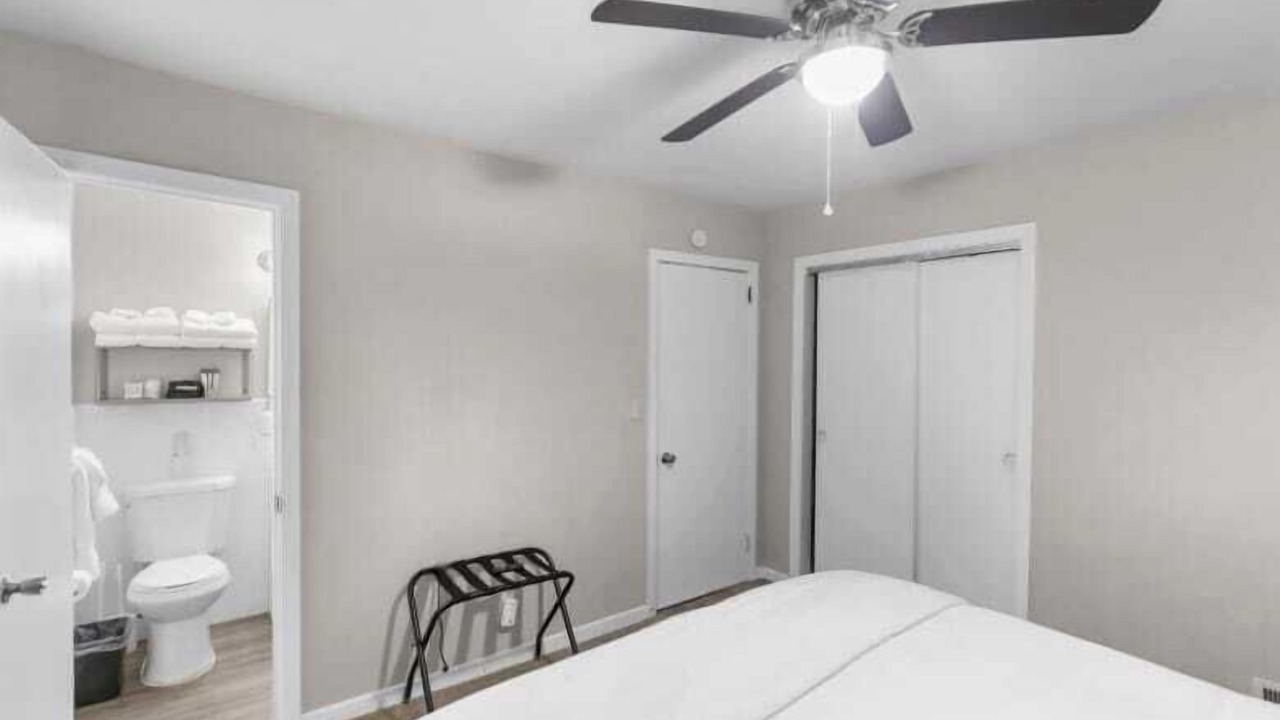Photo of Bedroom in Center Point
