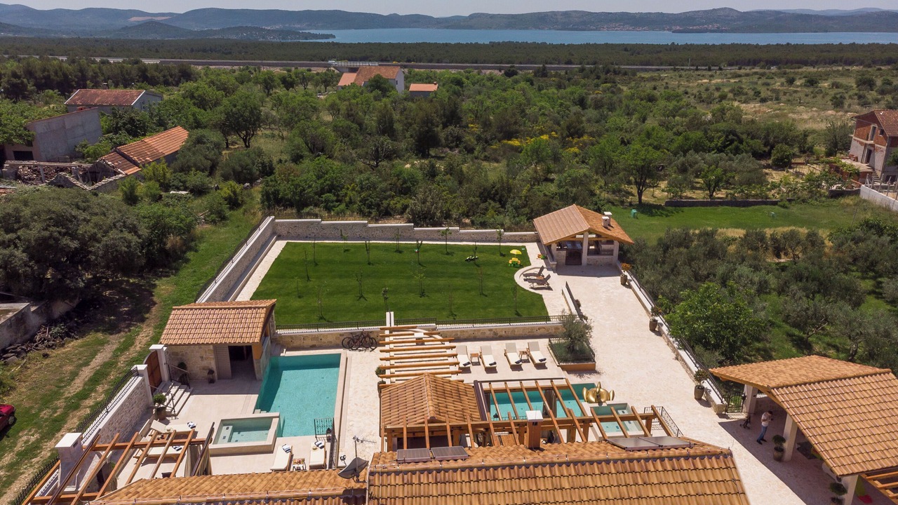 Photo of Outdoor in Bicine