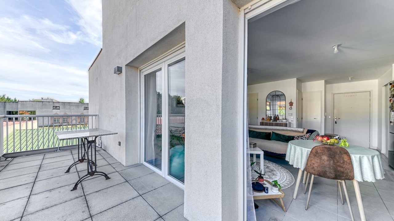 Photo of Outdoor in Cusset