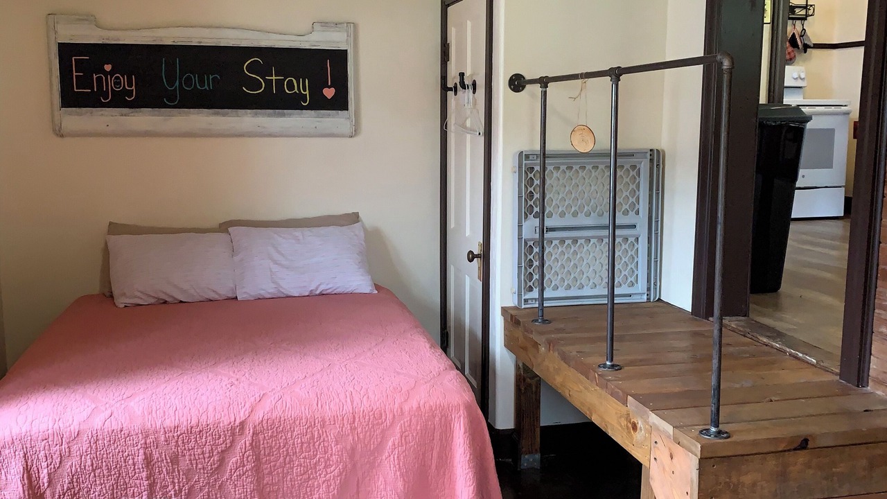 Photo of Bedroom in Tahlequah