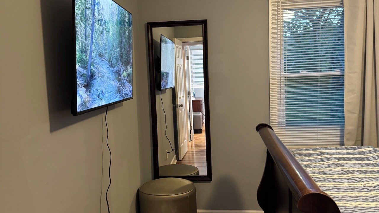 Photo of Bedroom in Cave Spring