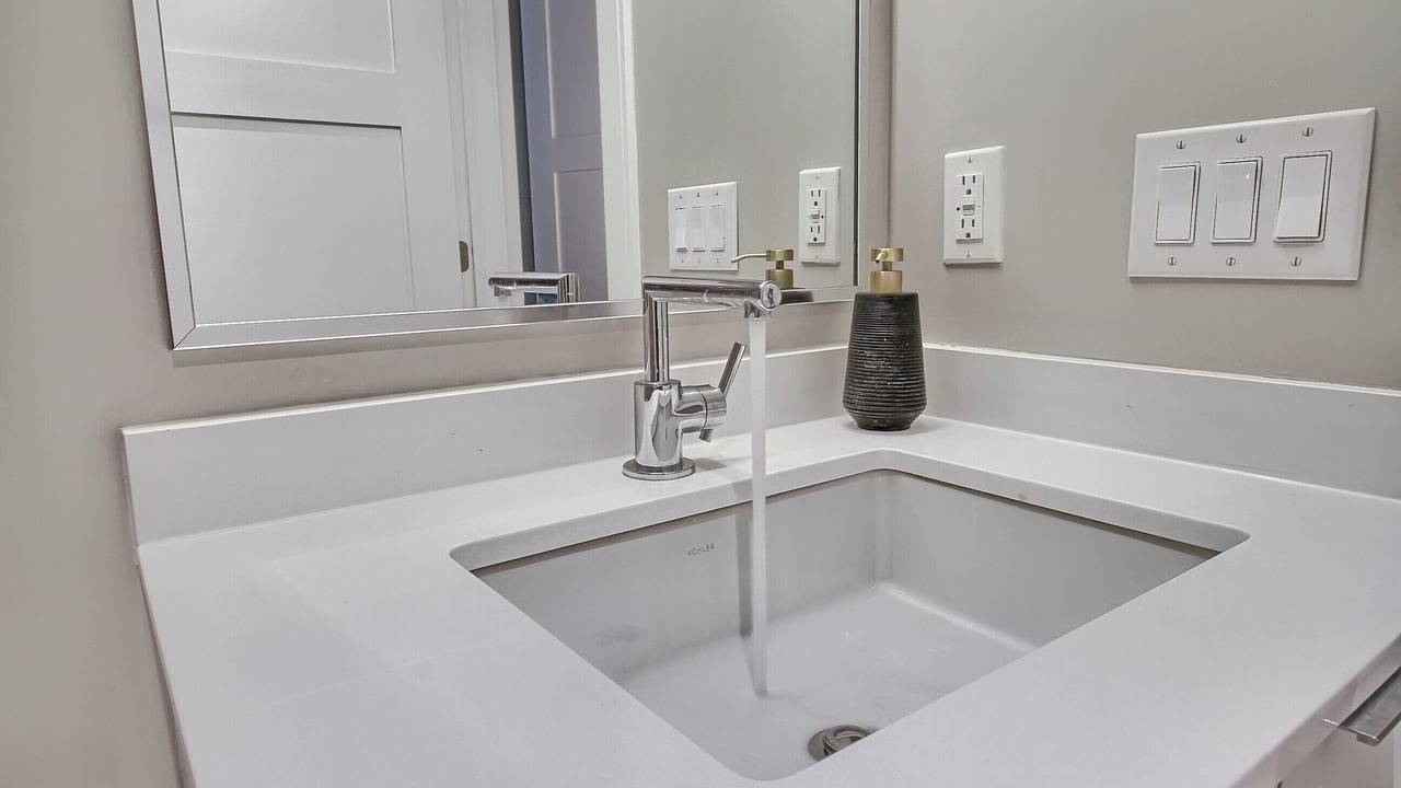 Photo of Bathroom in Bloor-Yorkville