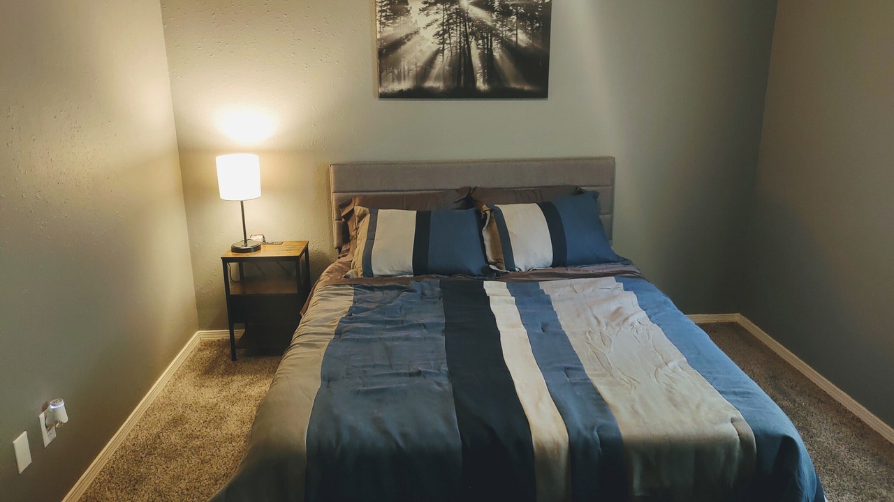 Photo of Bedroom in Cushing