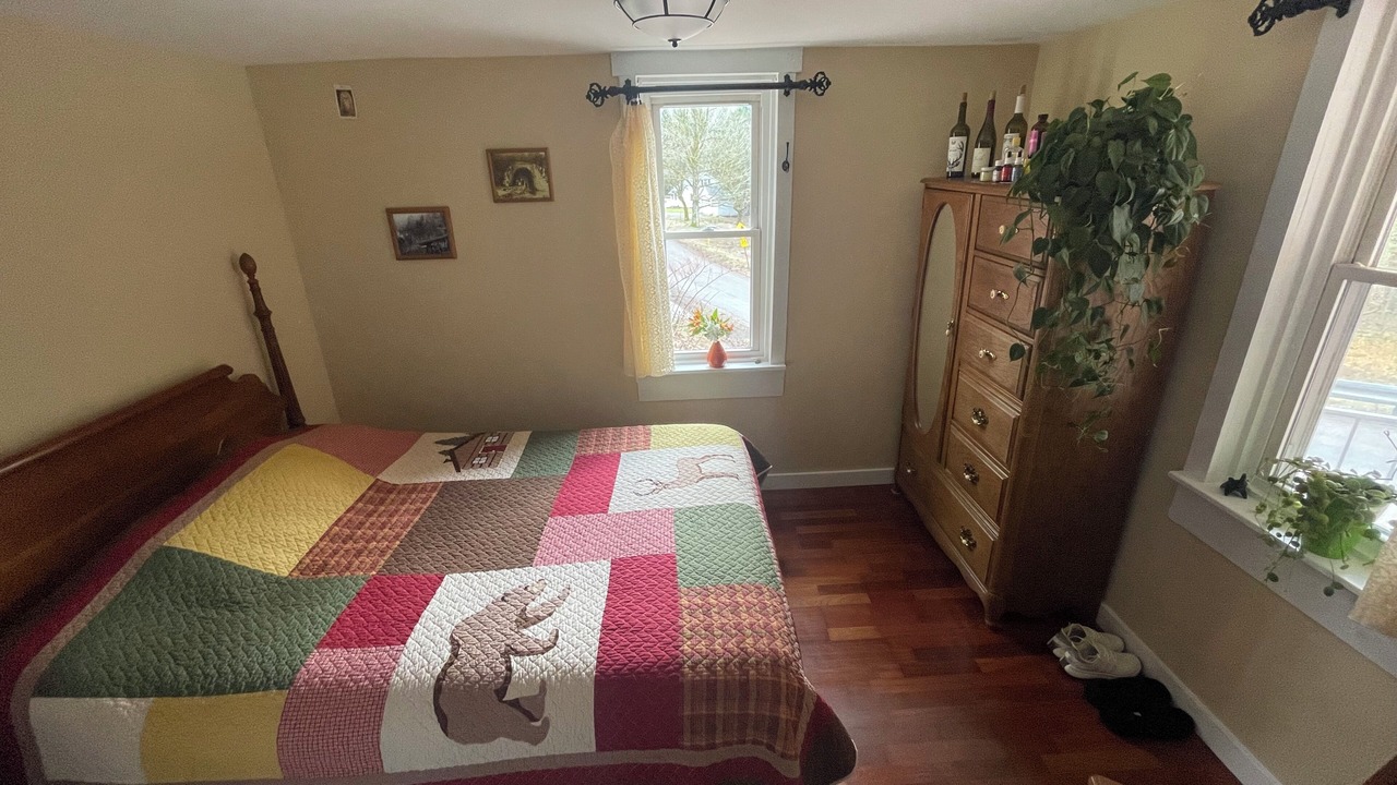 Photo of Bedroom in Lairdsville