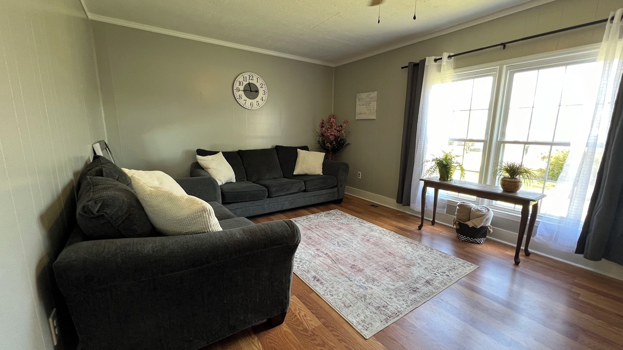 Photo of Livingroom in Summerton