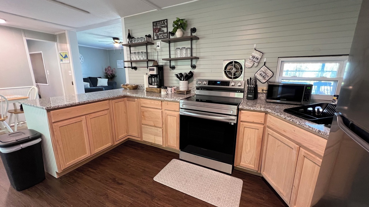 Photo of Kitchen in Summerton