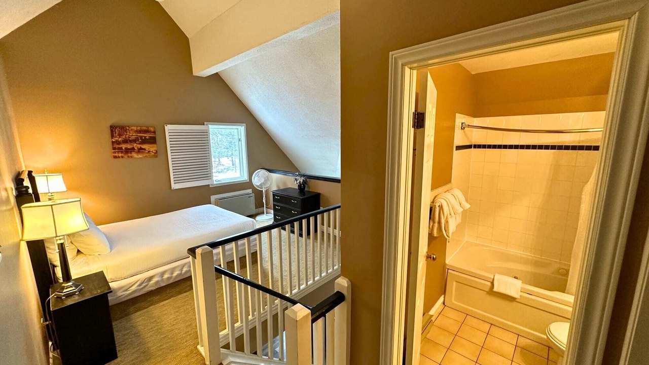 Photo of Bedroom in Craigleith