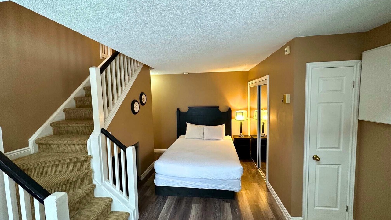 Photo of Bedroom in Craigleith