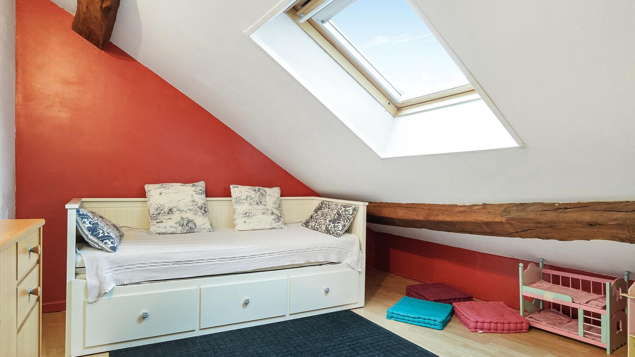 Photo of Others in Bayel