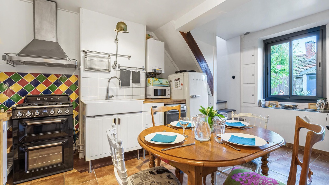 Photo of Others in Bayel