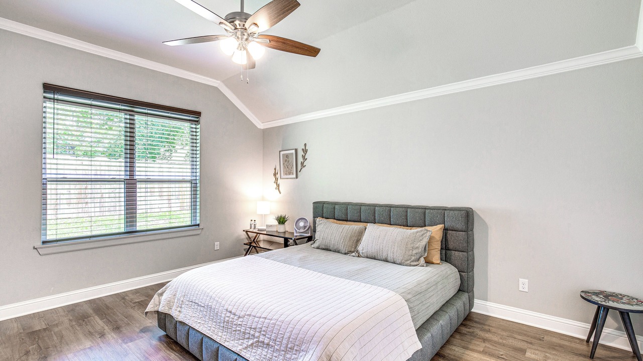 Photo of Bedroom in Flint