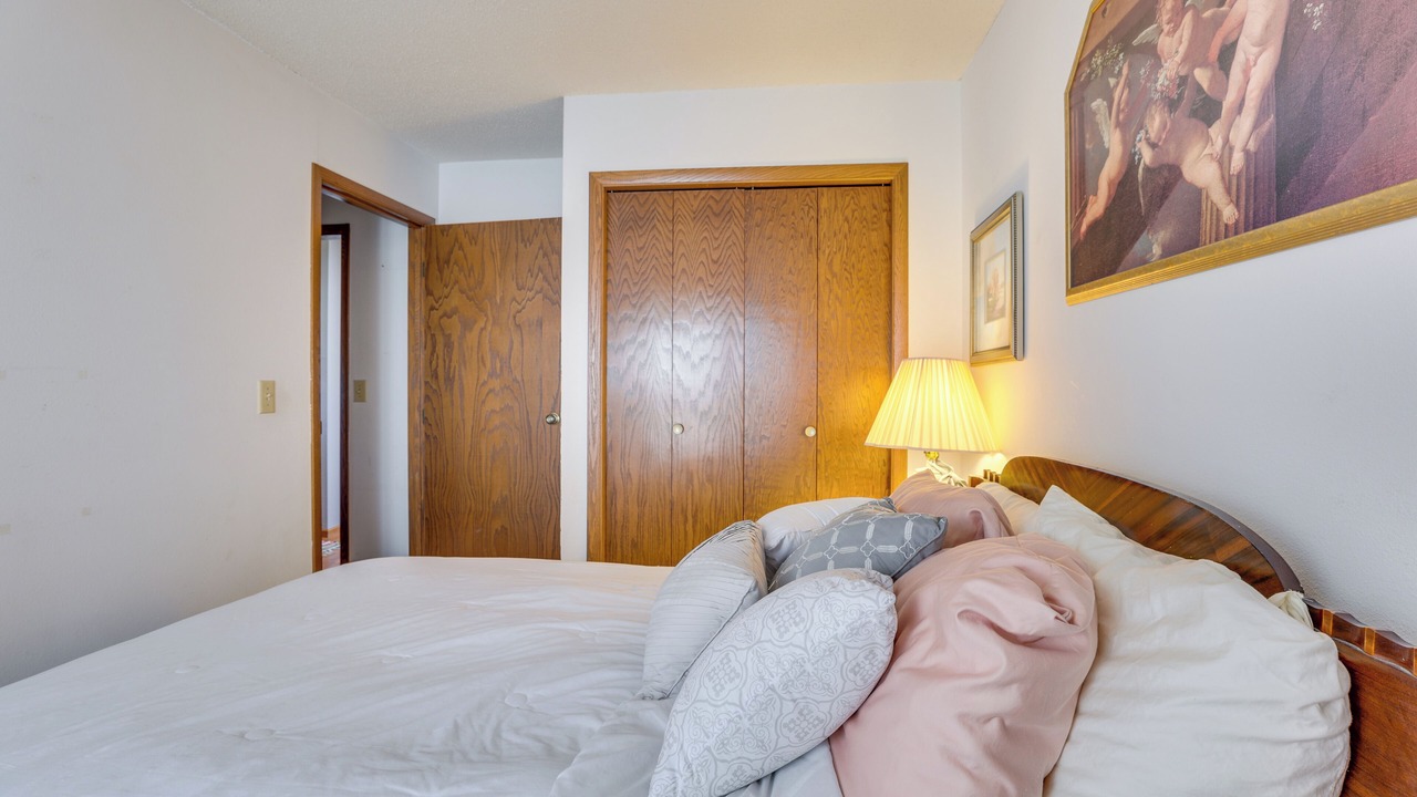 Photo of Bedroom in Prairie Du Chien