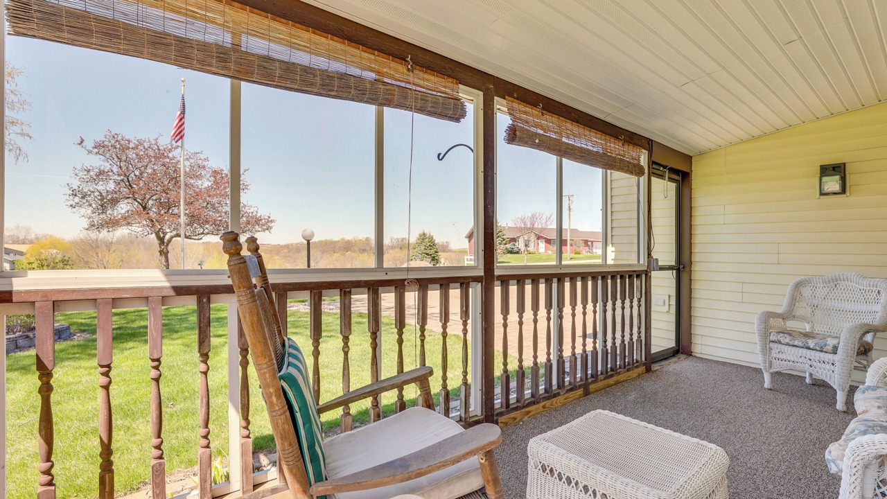 Photo of Patio Balcony in Prairie Du Chien