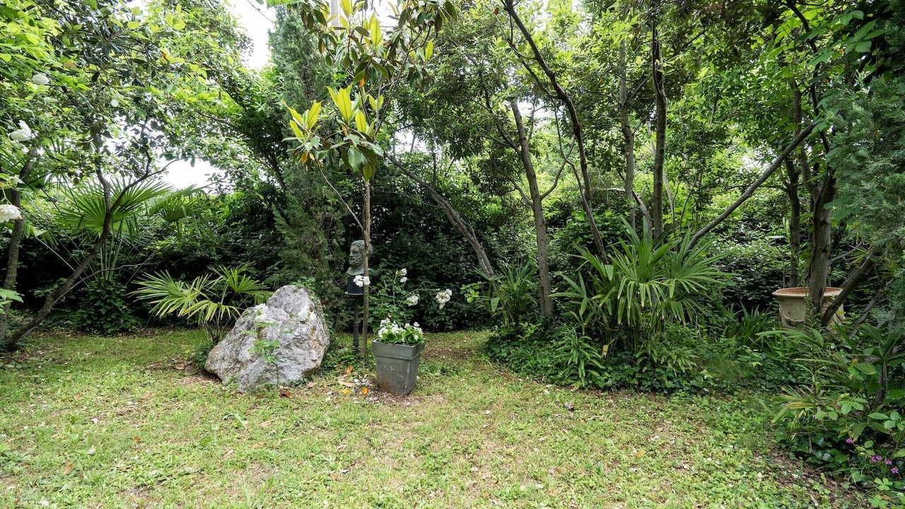 Photo of Outdoor in Ganges