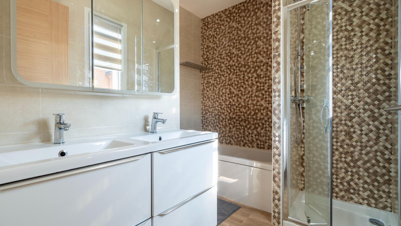 Photo of Bathroom in Cessenon-sur-Orb