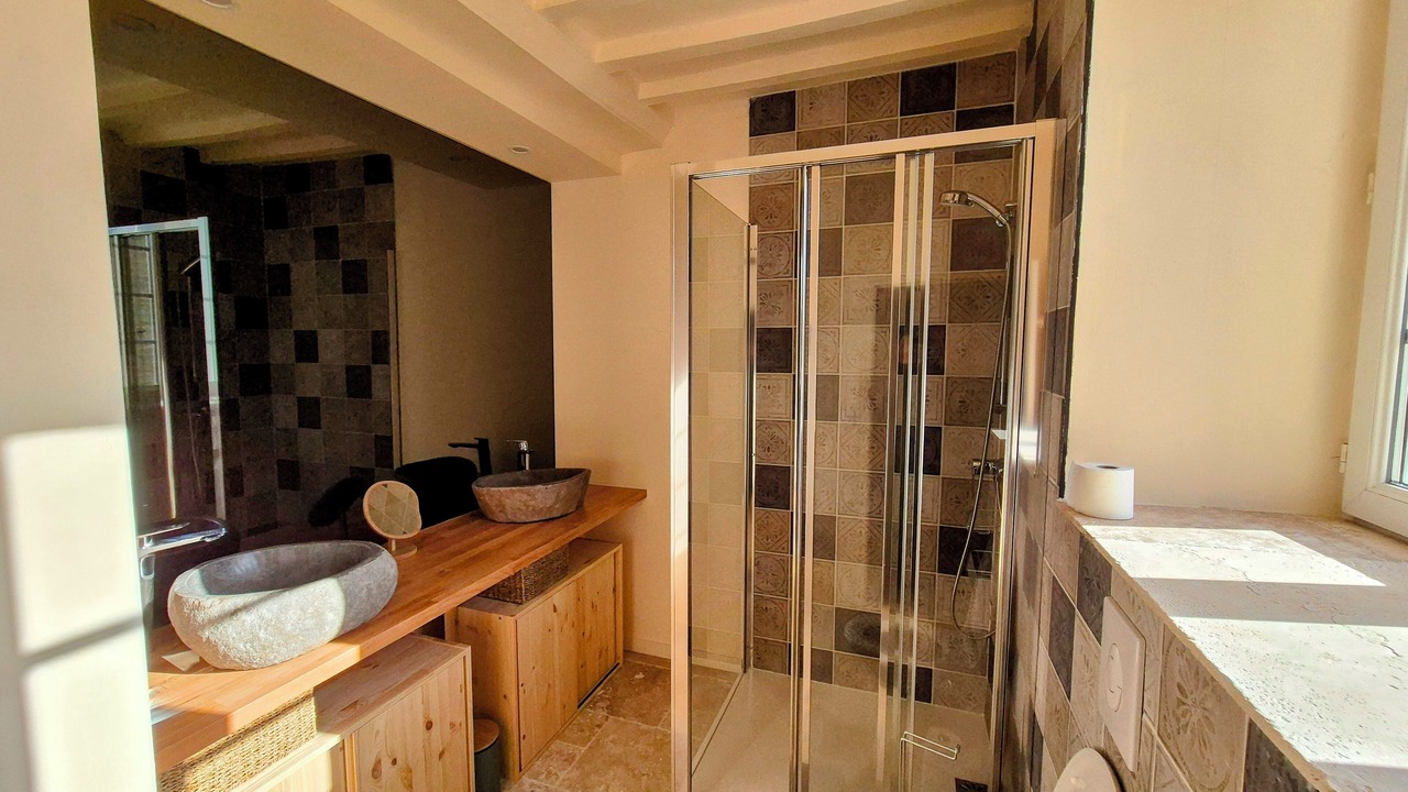 Photo of Bathroom in Arromanches-les-Bains