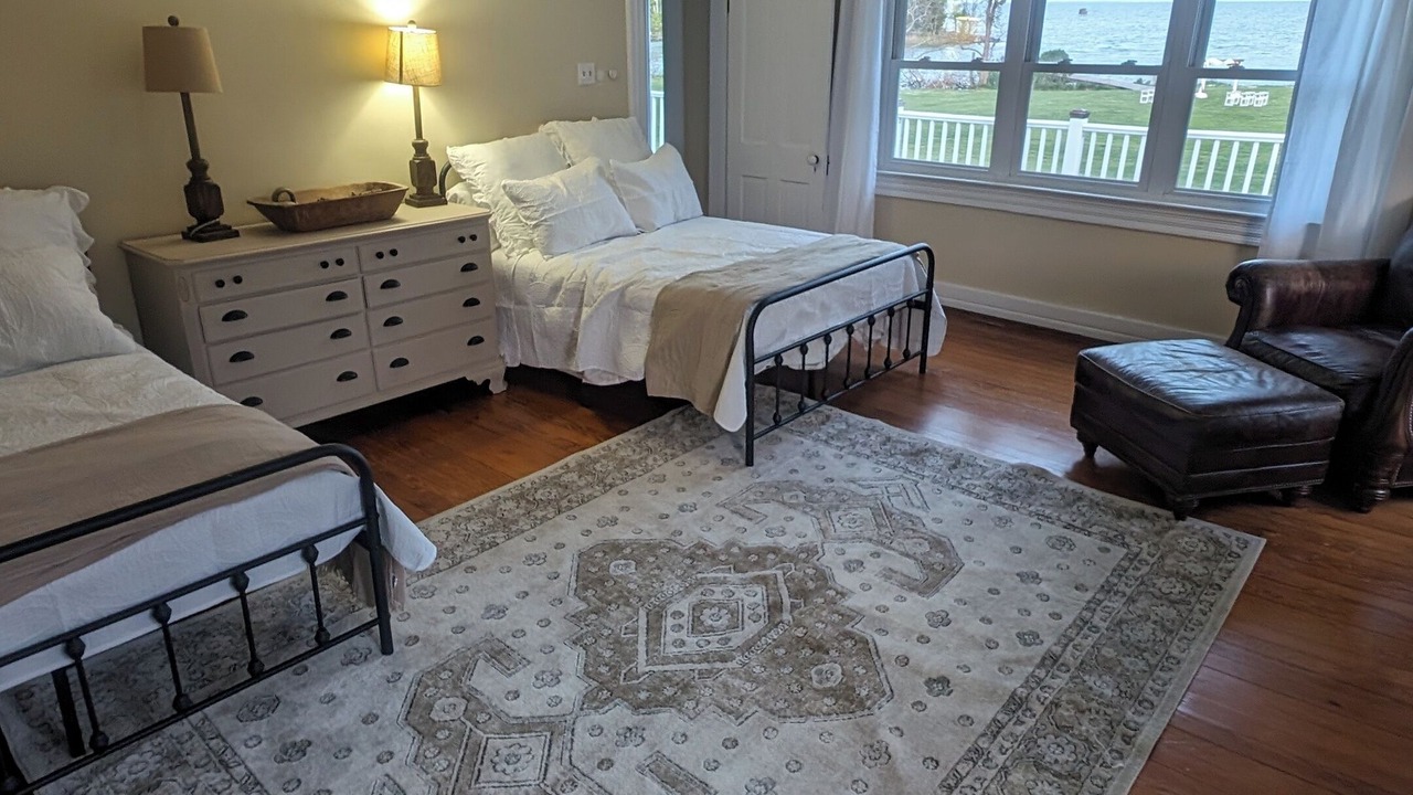 Photo of Bedroom in Avenue