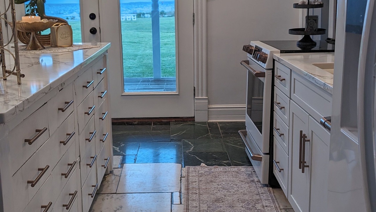 Photo of Kitchen in Avenue