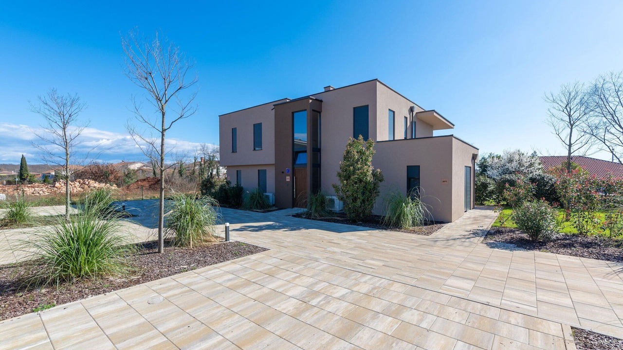 Photo of Outdoor in Radini