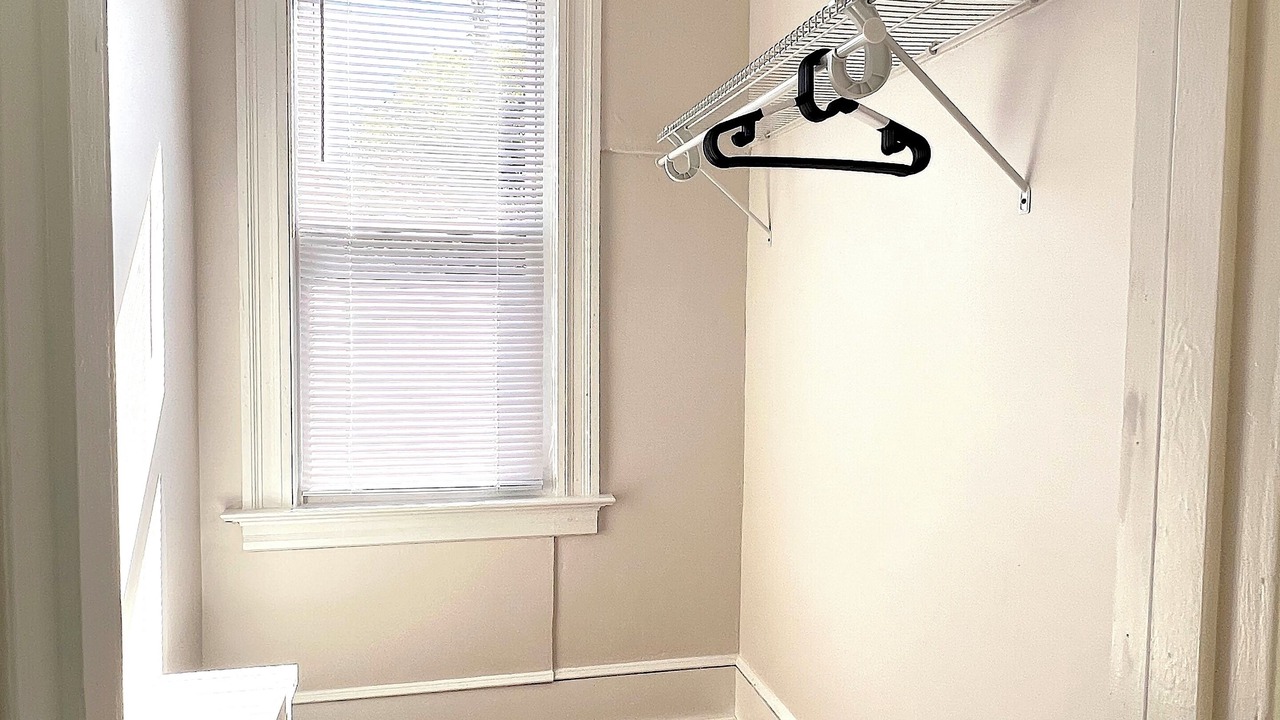 Photo of Others in Dwight