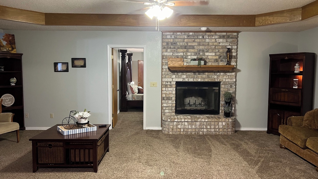 Photo of Livingroom in Wichita Falls