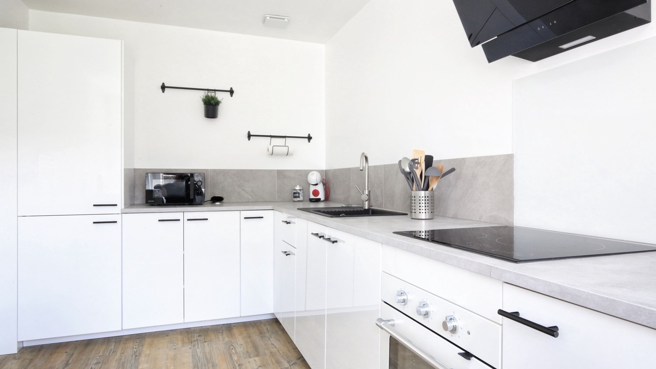 Photo of Kitchen in Portbail