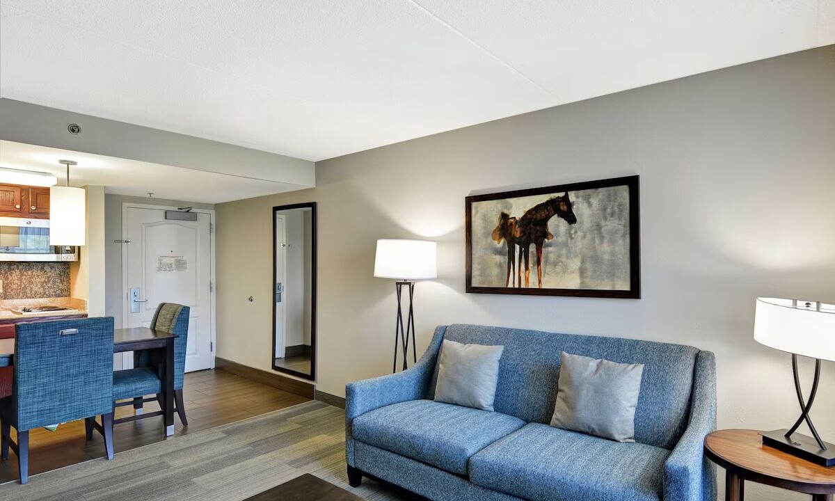 Photo of Livingroom in Lexington