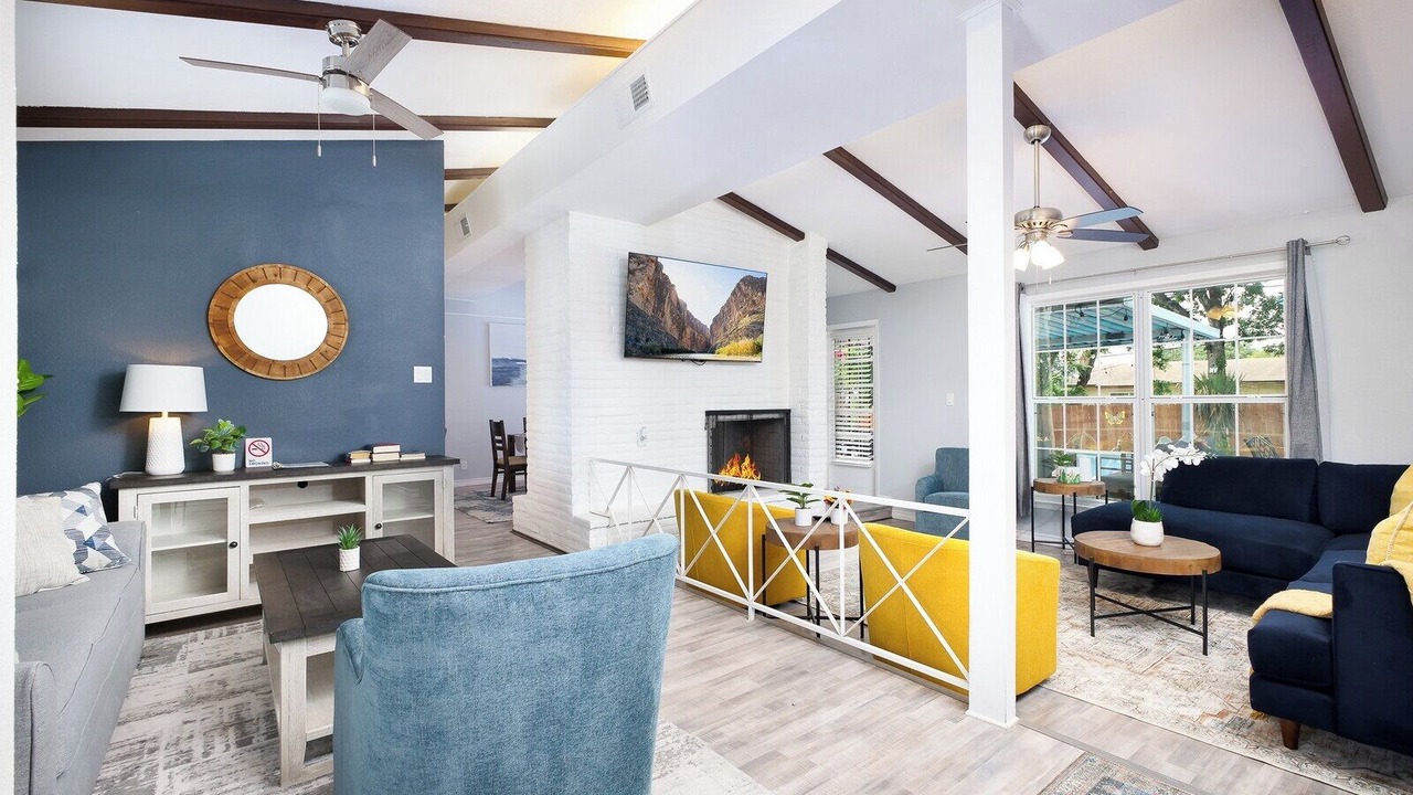Photo of Livingroom in Southside