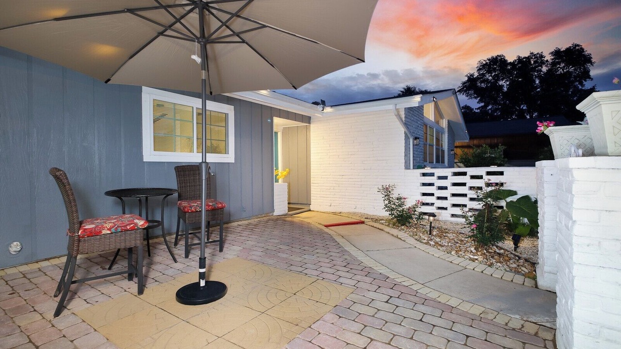 Photo of Patio Balcony in Southside
