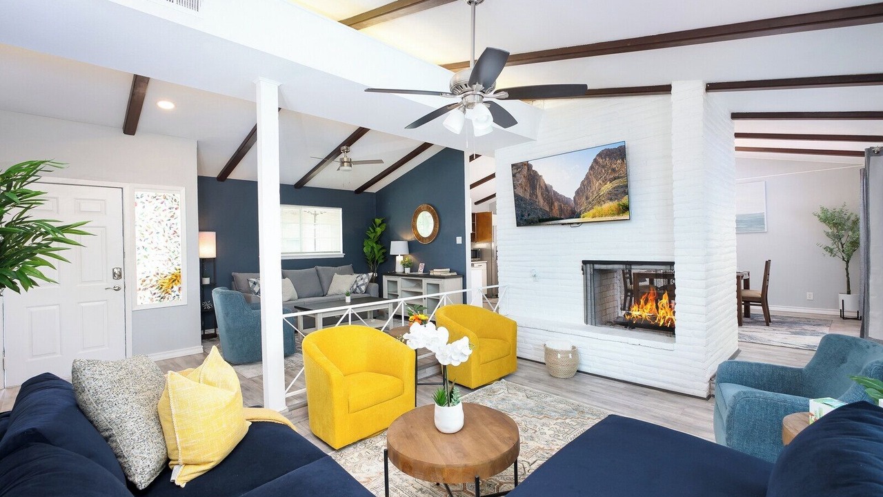 Photo of Livingroom in Southside