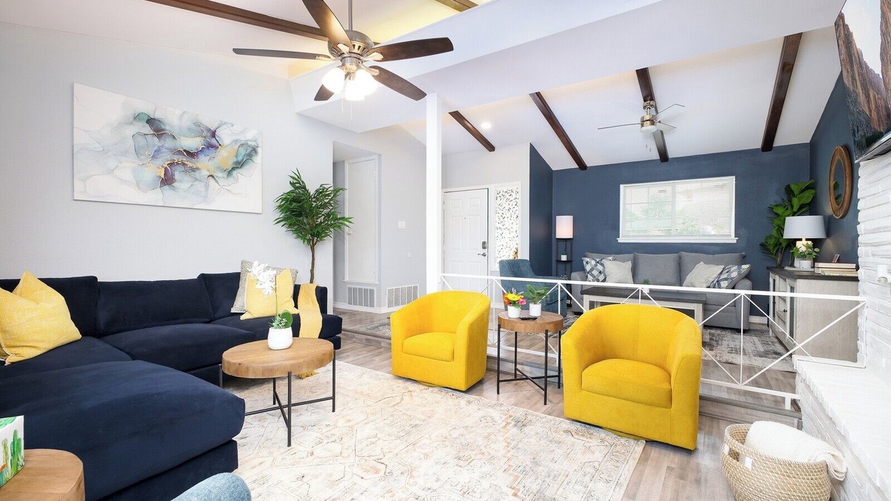 Photo of Livingroom in Southside