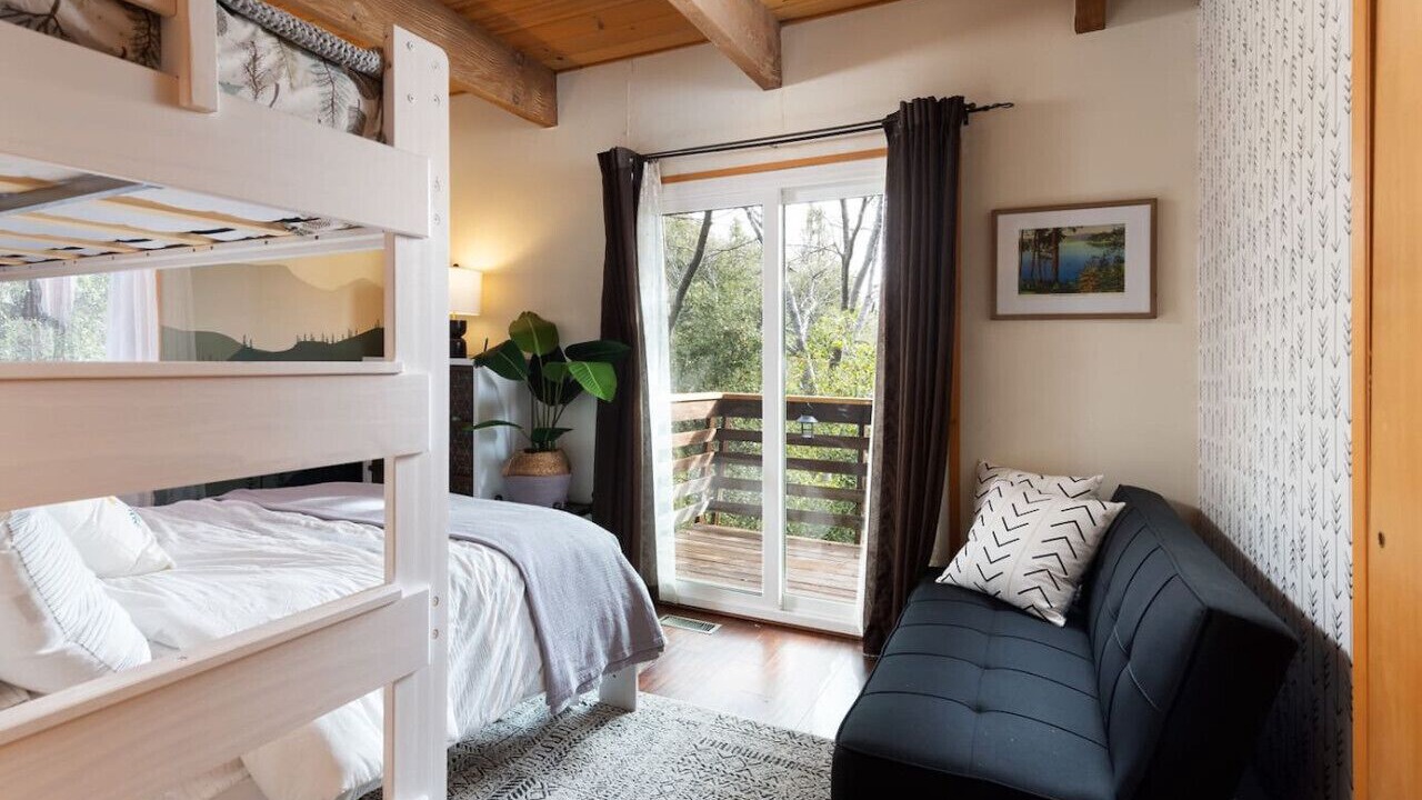 Photo of Bedroom in Lake Arrowhead