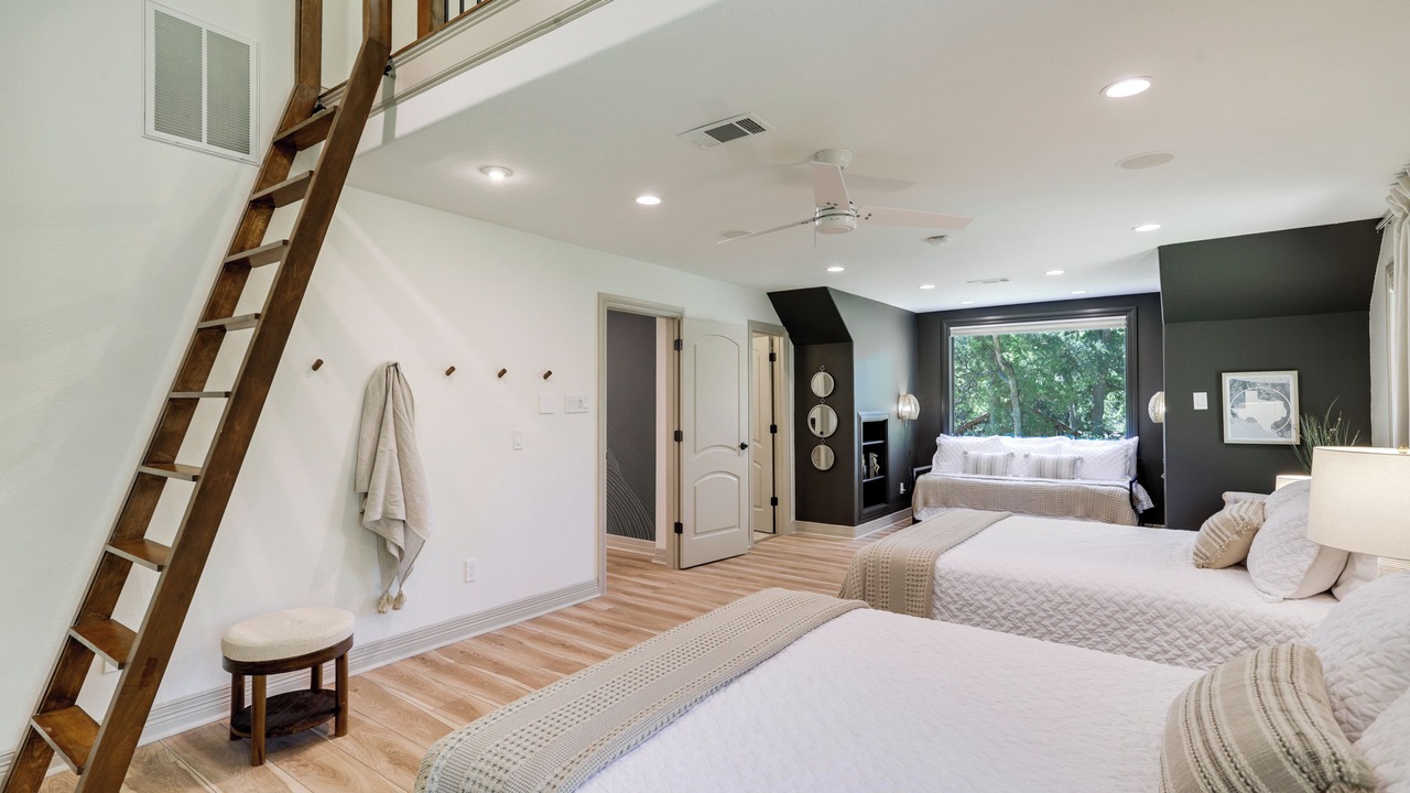 Photo of Bedroom in Barker