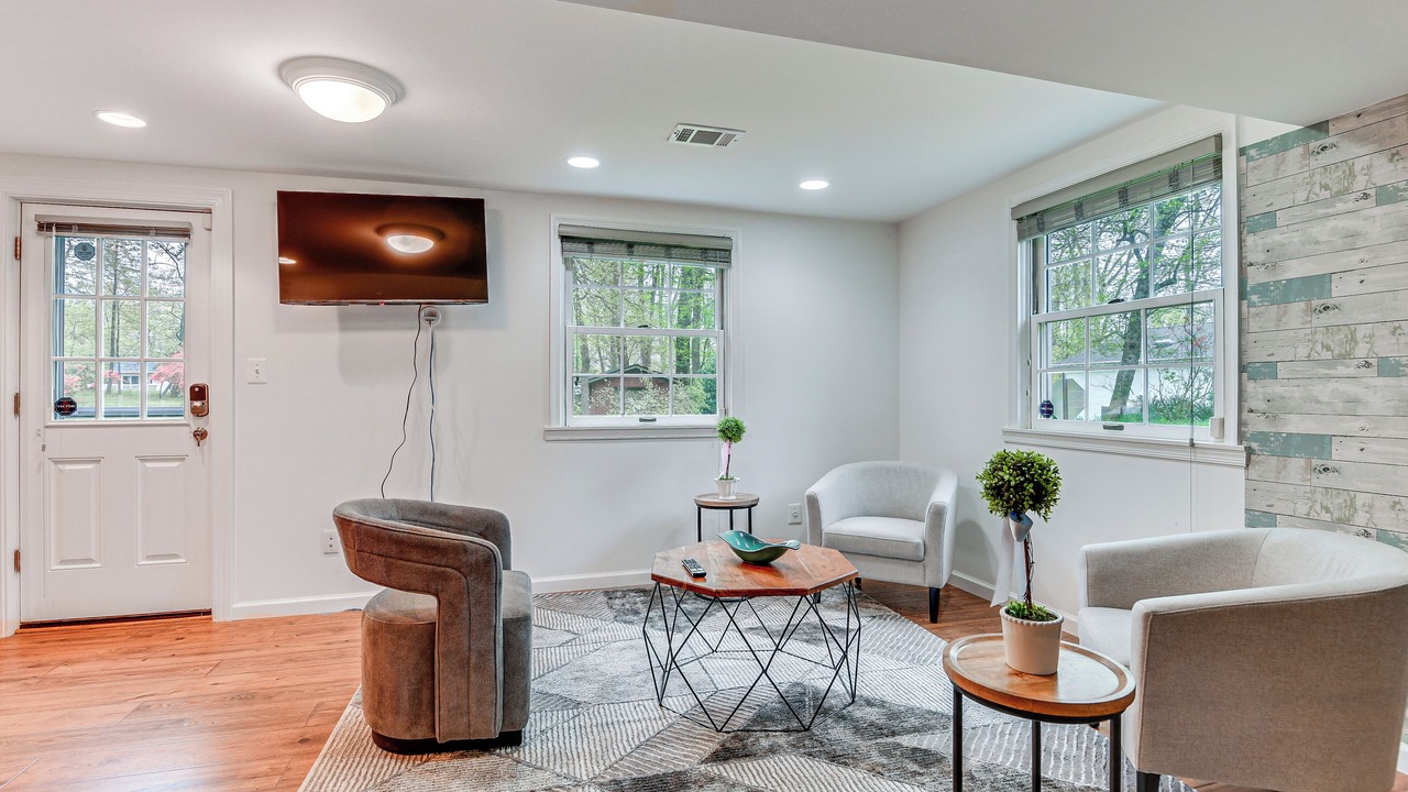 Photo of Livingroom in Colesville