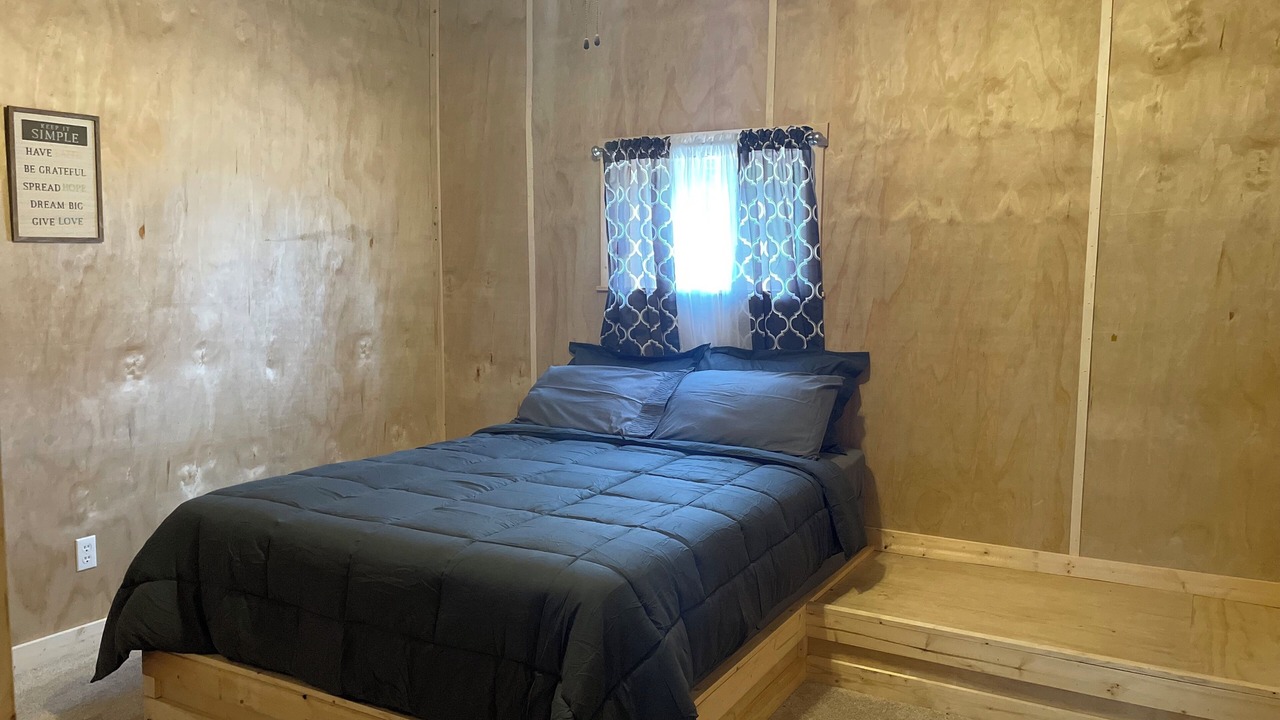 Photo of Bedroom in Eminence