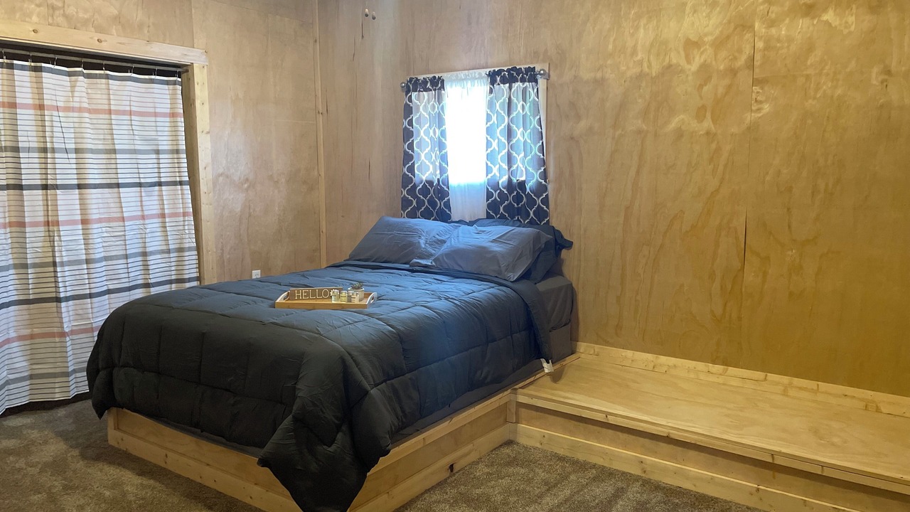 Photo of Bedroom in Eminence
