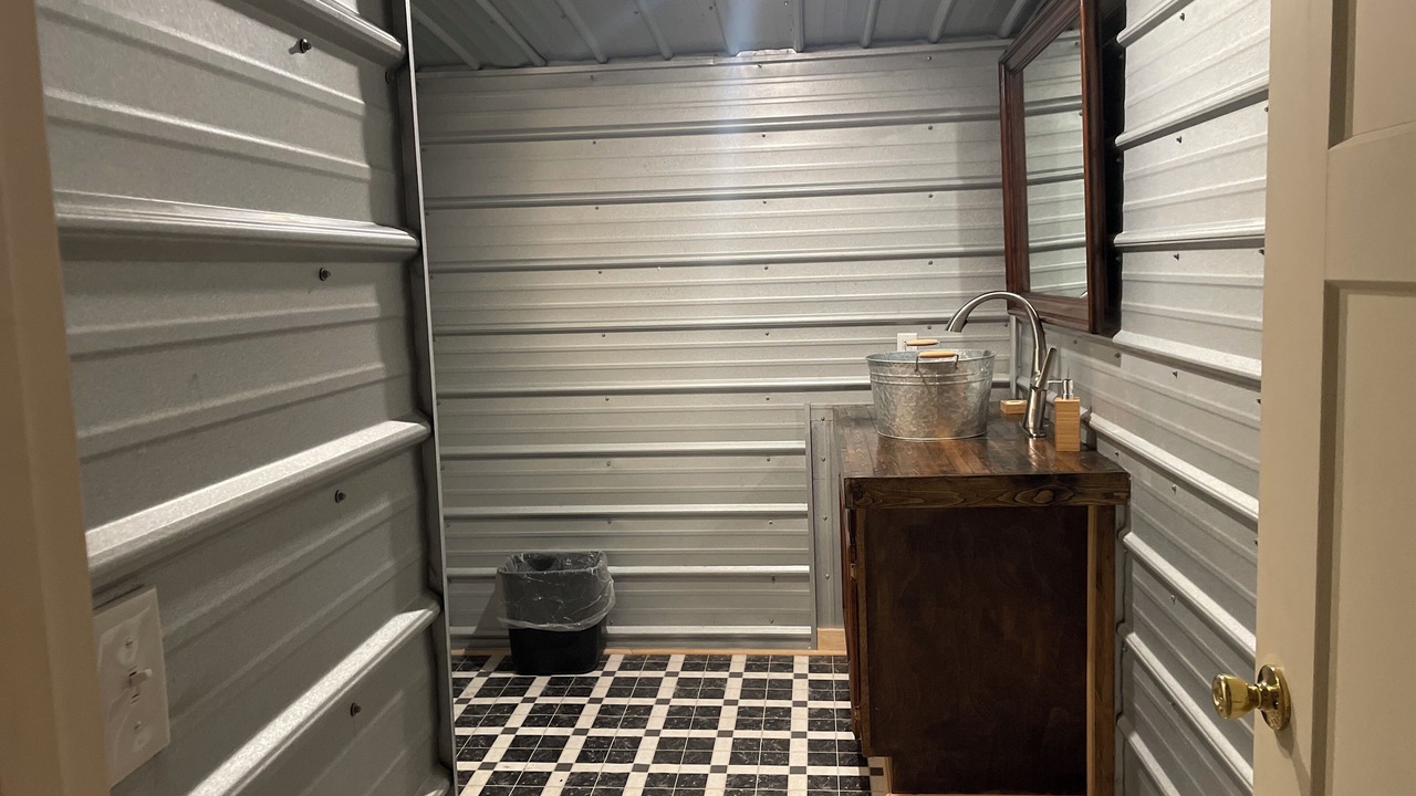 Photo of Bathroom in Eminence