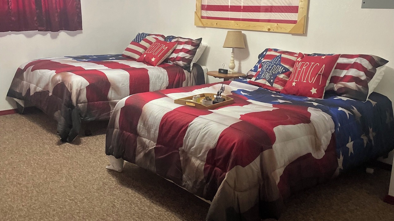 Photo of Bedroom in Eminence