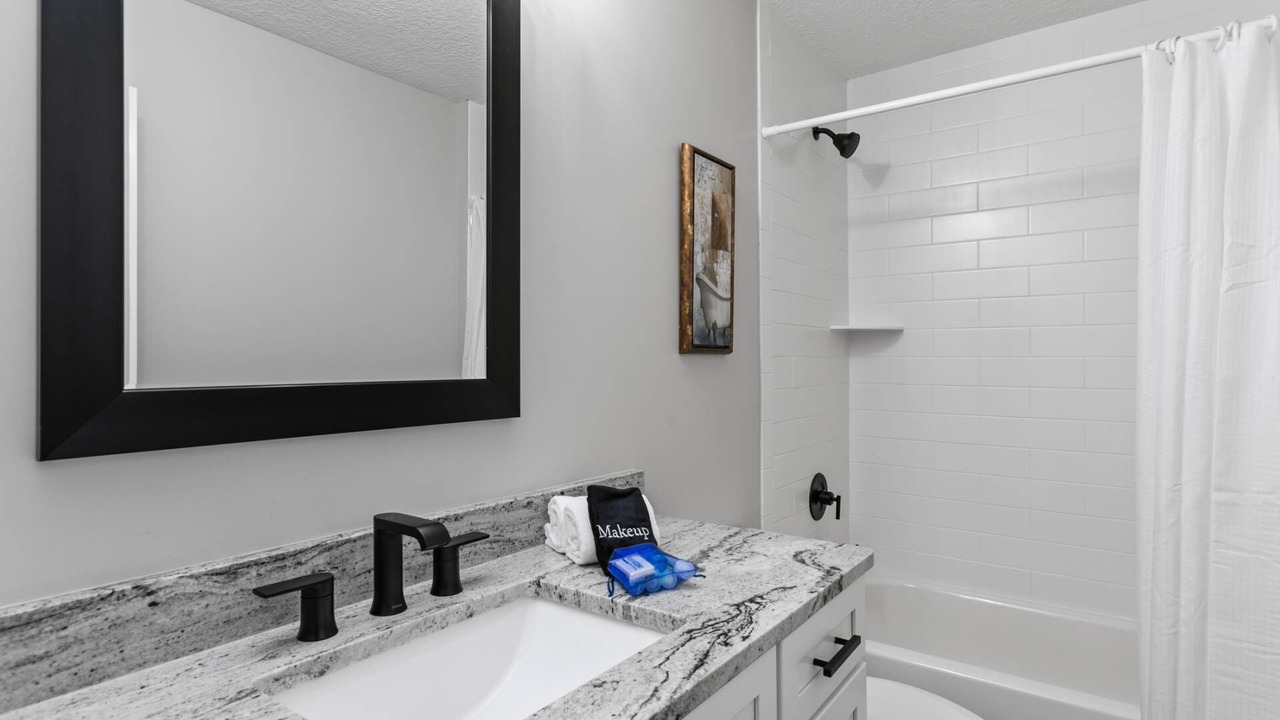 Photo of Bathroom in Green Cove Springs