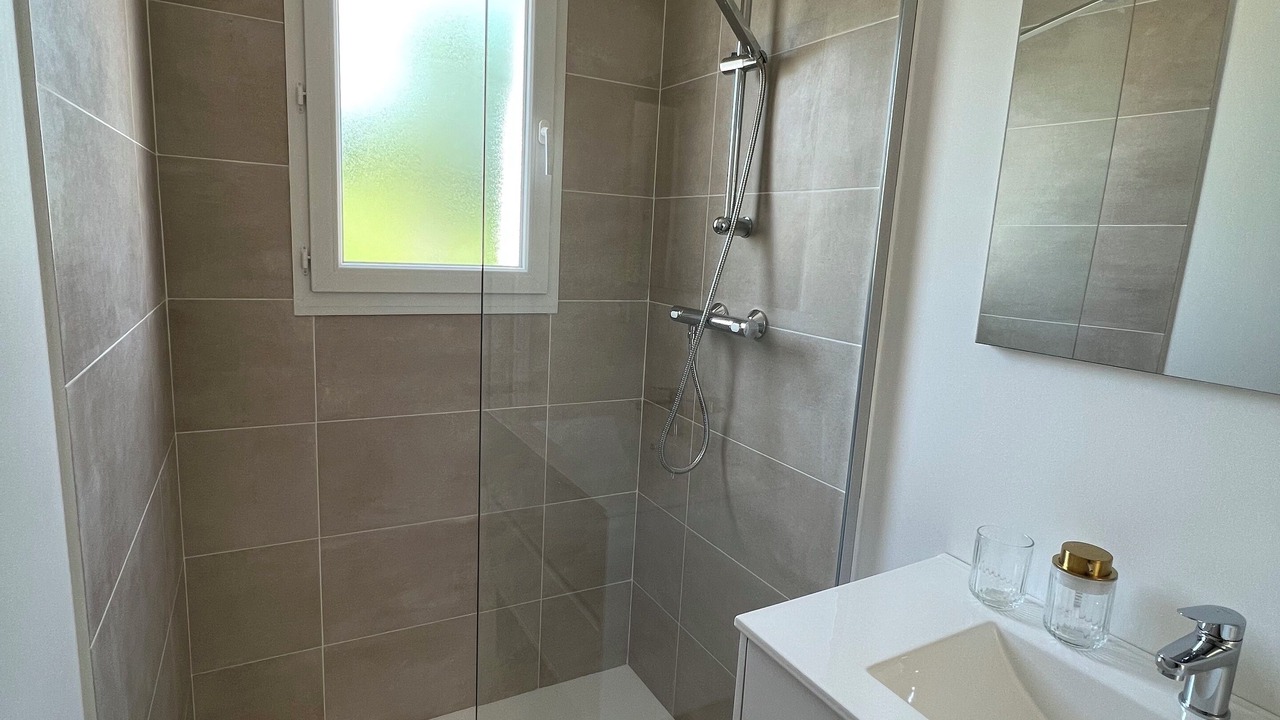 Photo of Bathroom in Puisserguier