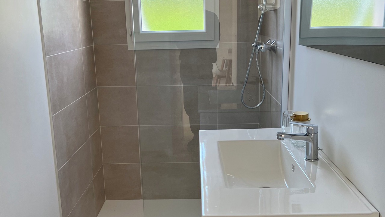 Photo of Bathroom in Puisserguier