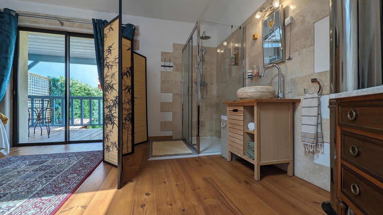Photo of Bathroom in Prades