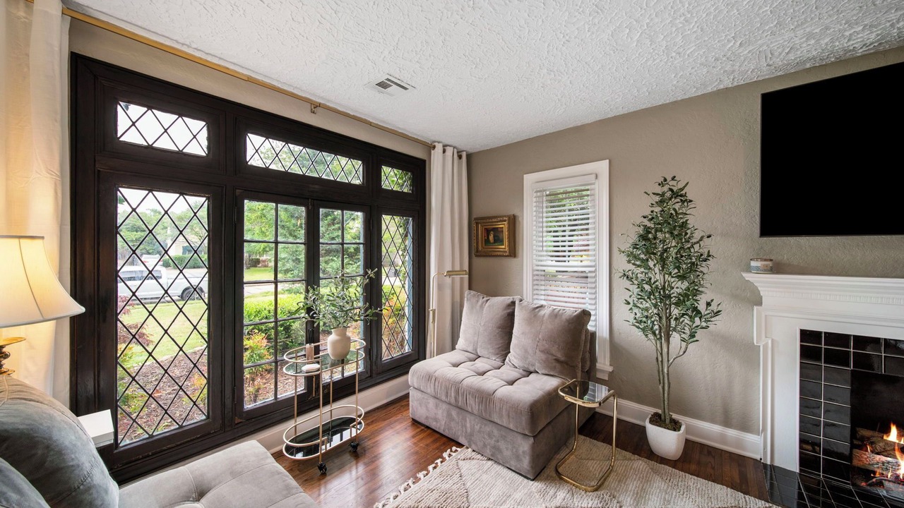 Photo of Livingroom in Florence Park
