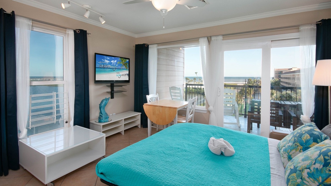 Photo of Bedroom in Galveston