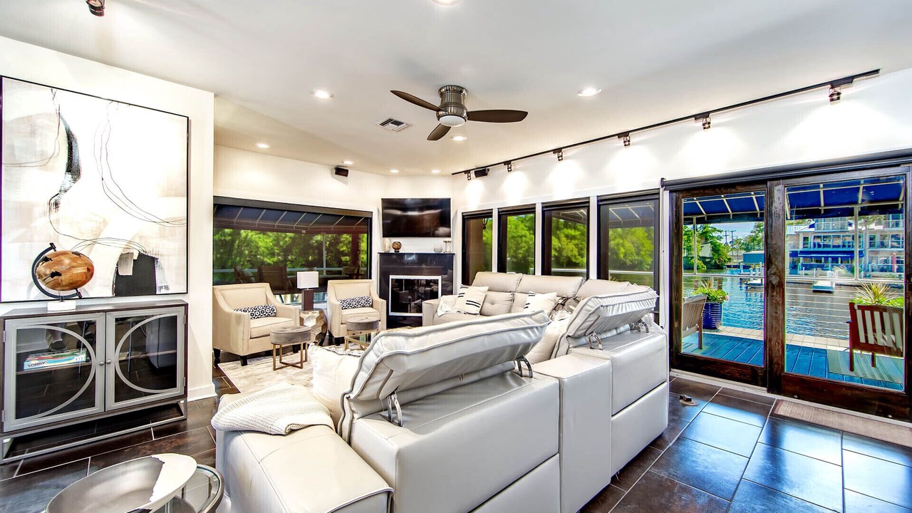 Photo of Livingroom in Houma