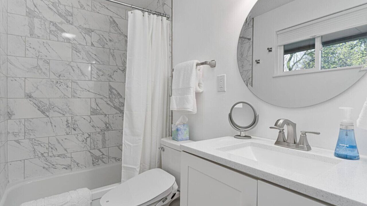 Photo of Bathroom in Reynoldsburg