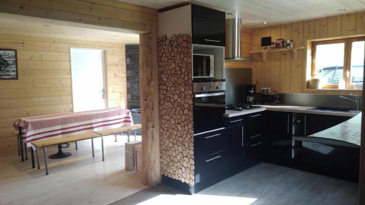 Photo of Kitchen in Campan