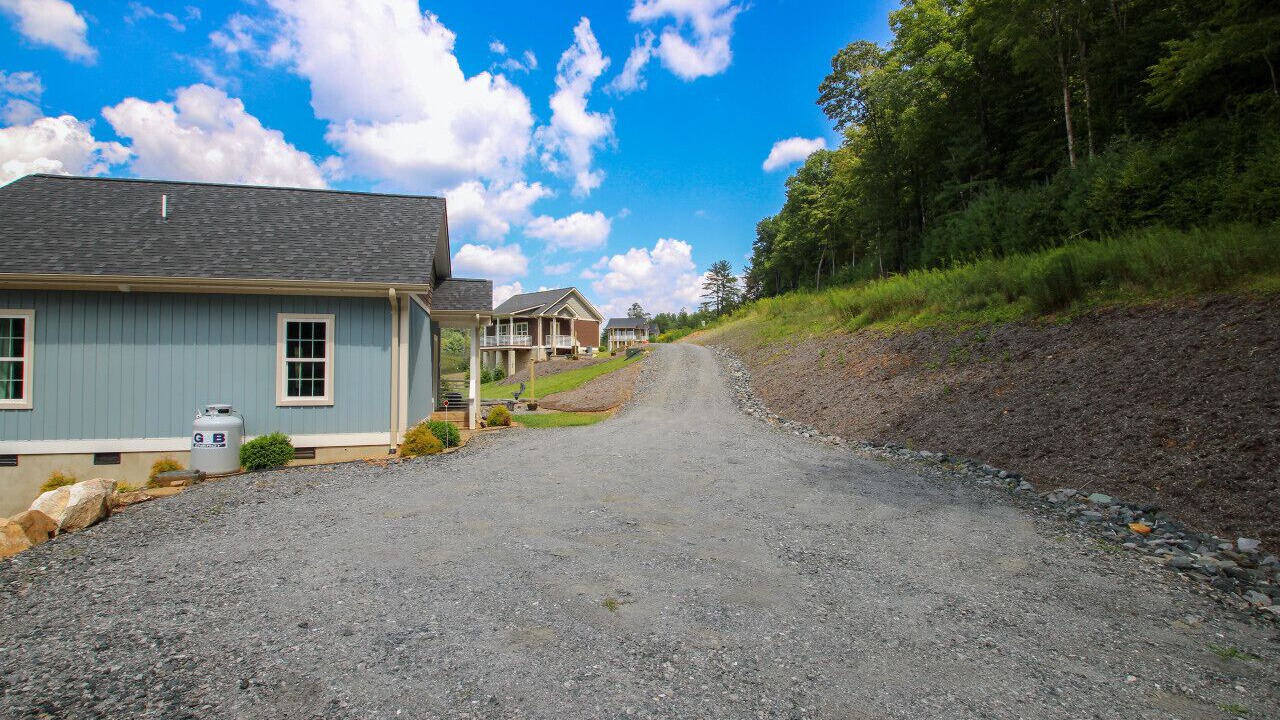 Photo of Outdoor in West Jefferson